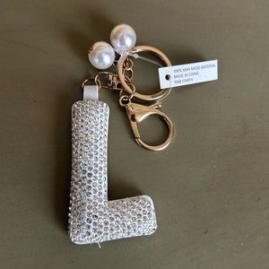 L keychain